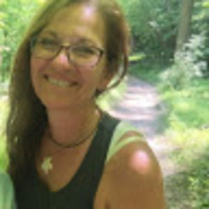 Meet your Posher, Debra